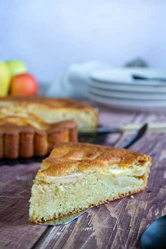 Gâteau moelleux aux pommes et à la frangipane