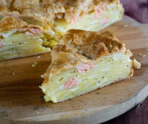 Tourte feuilletée aux pommes de terre et au saumon