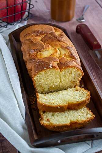 Cake aux pommes et au yaourt