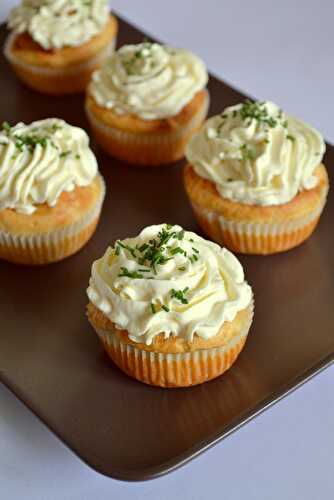 Cupcakes salés au saumon fumé, topping mascarpone et citron