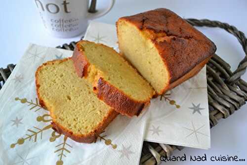 Gâteau au vin blanc à l'huile d'olive et au miel