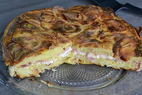 Gâteau invisible aux pommes de terre et à la raclette