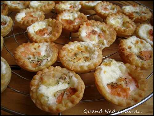 Mini-tartelettes feuilletées au saumon fumé