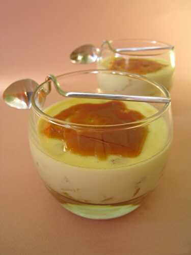 Panna cotta aux pommes et au caramel au beurre salé Made in Calvados