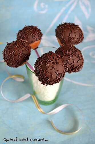 Shortbread pops au caramel (cake pops)