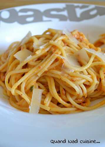 Spaghettis à la crème de courgettes et au chorizo