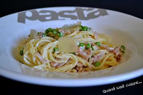 Spaghettis au bacon et aux petits pois