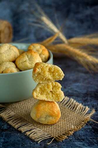 Hélénettes (biscuits moelleux aux jaunes d'oeufs)