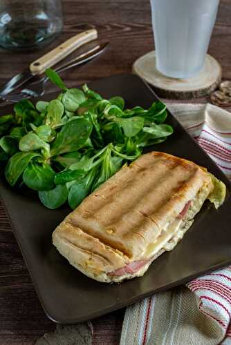 Panini jambon raclette