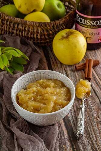 Compote de pommes au cidre