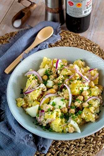 Salade de pommes de terre thon pois chiche et feta