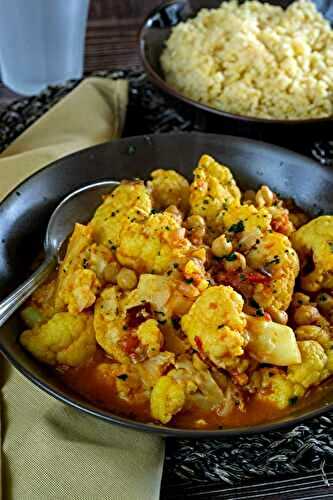 Curry de chou-fleur au lait de coco