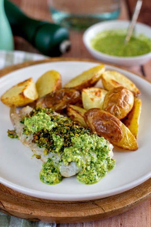 Filet de poisson au pesto de persil et pistache