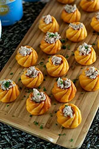 Mini spirales à la tomate et aux rillettes