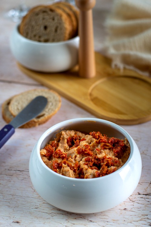 Tartinade de haricots blancs aux tomates séchées