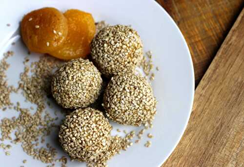 Energy balls fruités (Cajou, abricots secs et sésame)