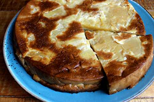 Gâteau invisible aux pommes et aux poires- sans gluten, sans lait