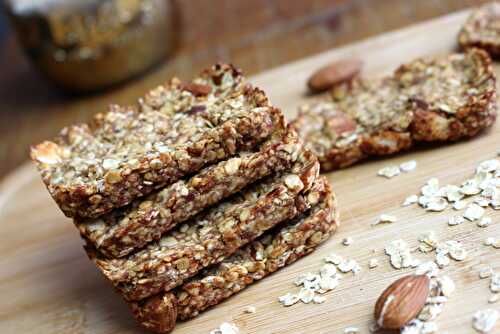 Le Snack sain: Barres de céréales aux dattes et aux amandes