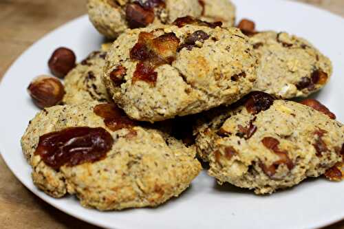 Cookies aux noisettes et aux dattes