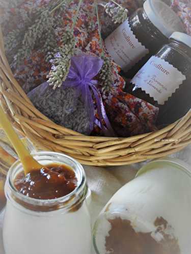 Confiture « Parfum de Provence » abricots et fleurs de lavande