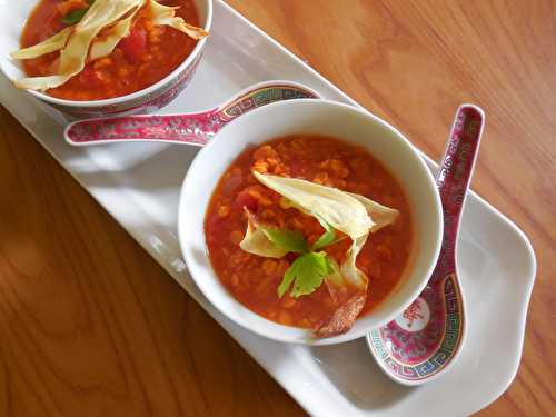 Dhal de lentilles corail et chips de panais