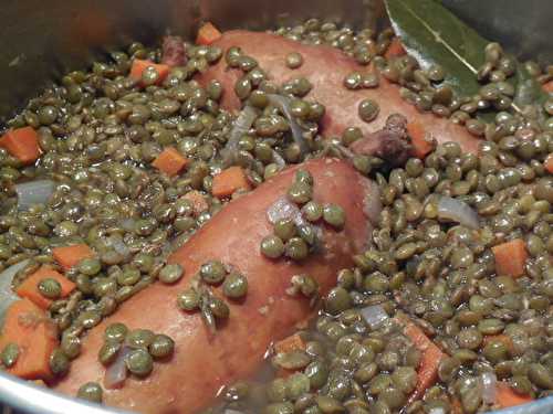 Lentilles sancerroises et saucisses de Morteau