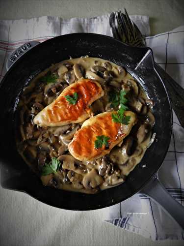 Suprêmes de poulet aux champignons de Julia Child (film Julie et Julia)