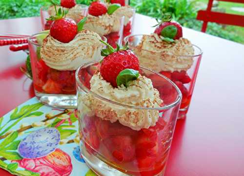 Verrine fraises et tomate-cerises – Foodista Challenge #50
