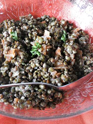 Lentilles sancerroises et saumon fumé en salade