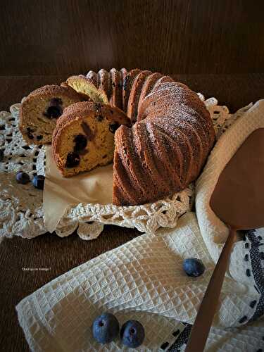 Bundt Cake à la farine de maïs et aux myrtilles, saveurs d’agrumes