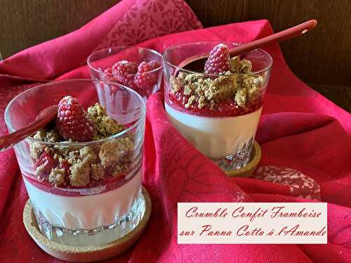 Crumble confit de framboise sur panna cotta amande de A. Sophie Pic