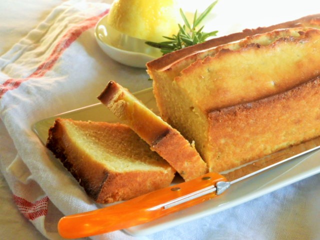 Cake citron et romarin