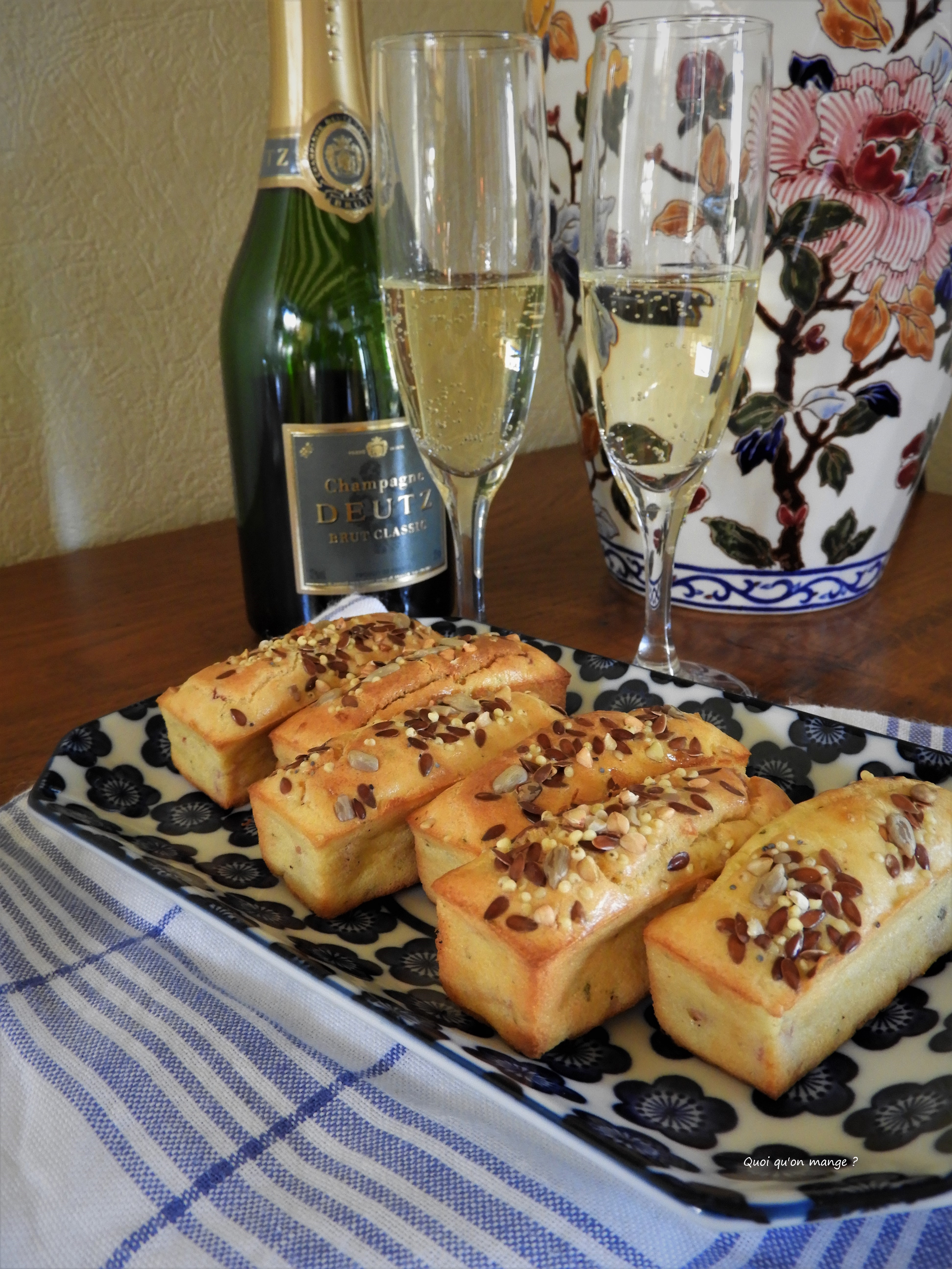 Financiers jambon blanc et fromage aux herbes