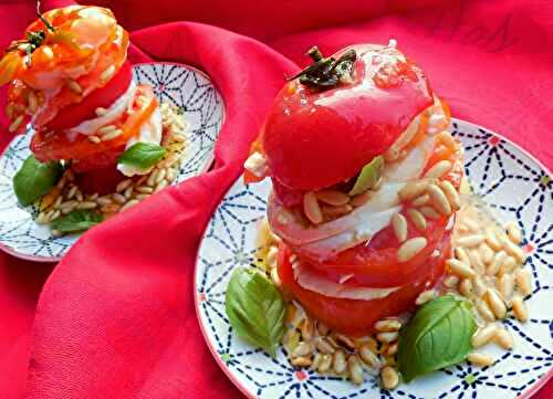 Mille-feuille de tomates et mozzarella