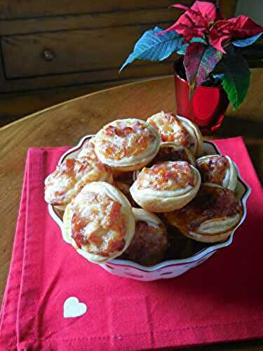 Mini tartelettes au bacon et St Nectaire