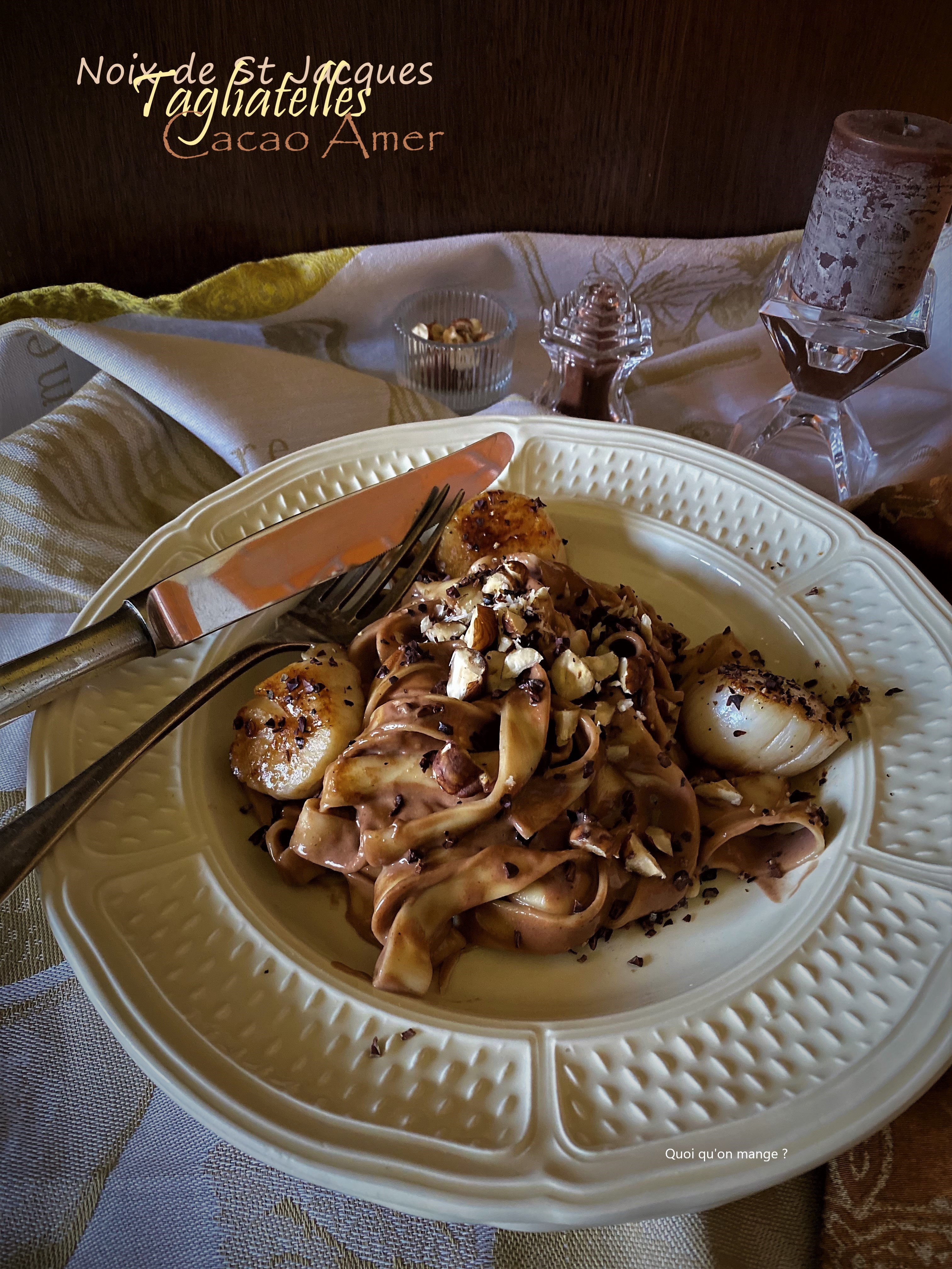 Noix de St Jacques et tagliatelles fraîches, sauce crémeuse au cacao amer