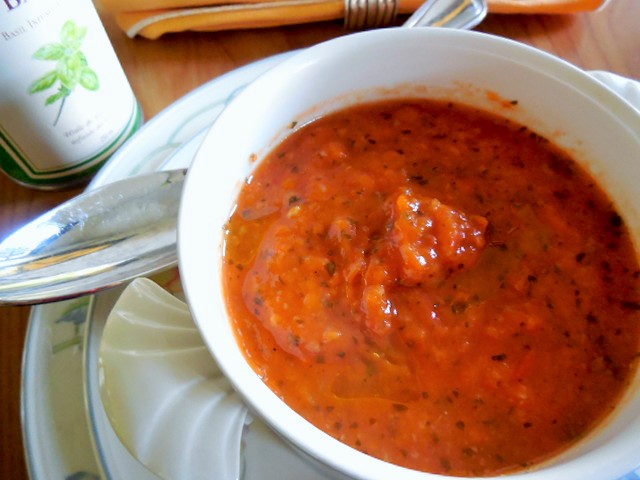 Soupe à la tomate de Yotam Ottolenghi