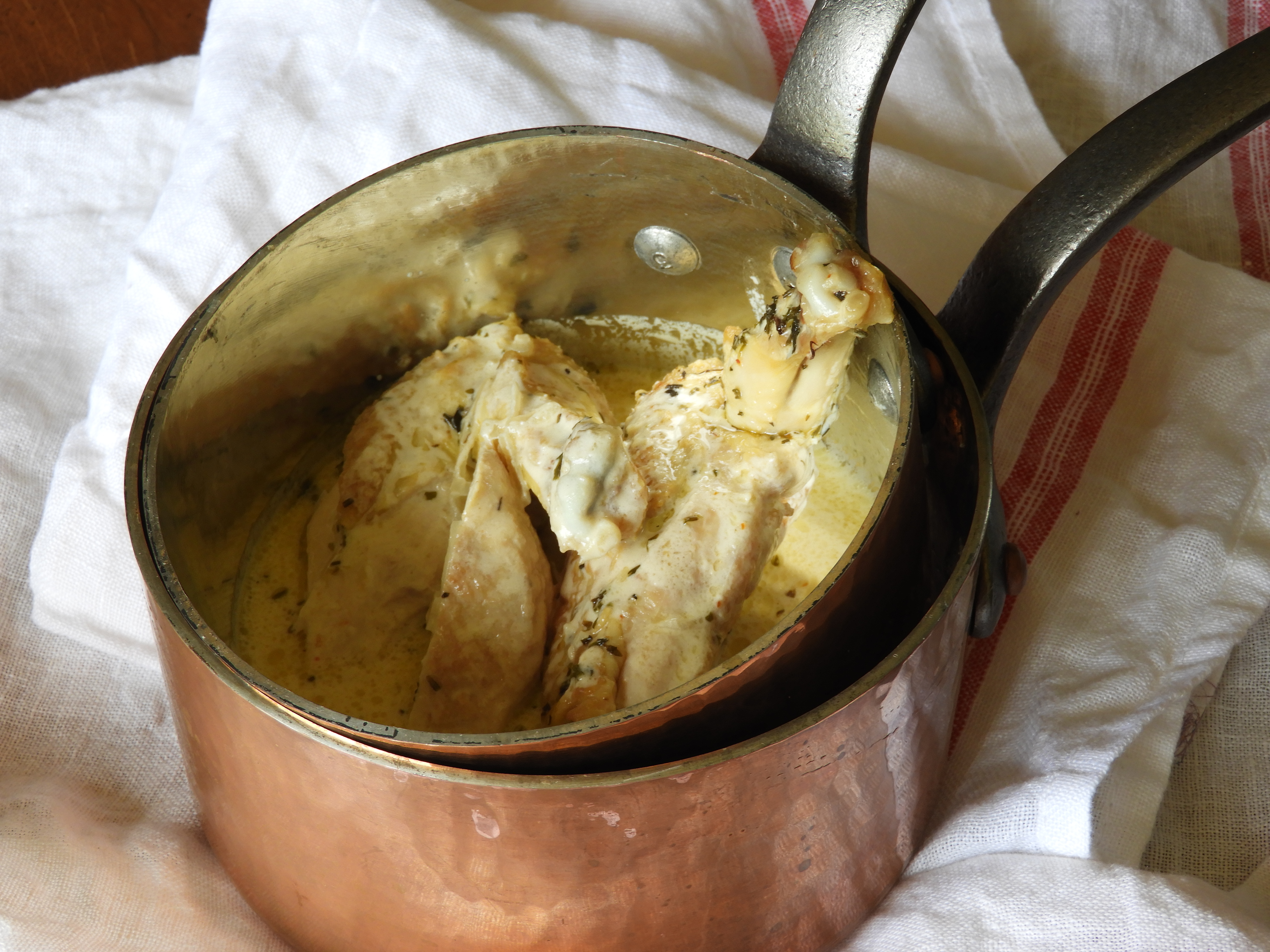 Suprêmes de poulet à la crème au Morbier