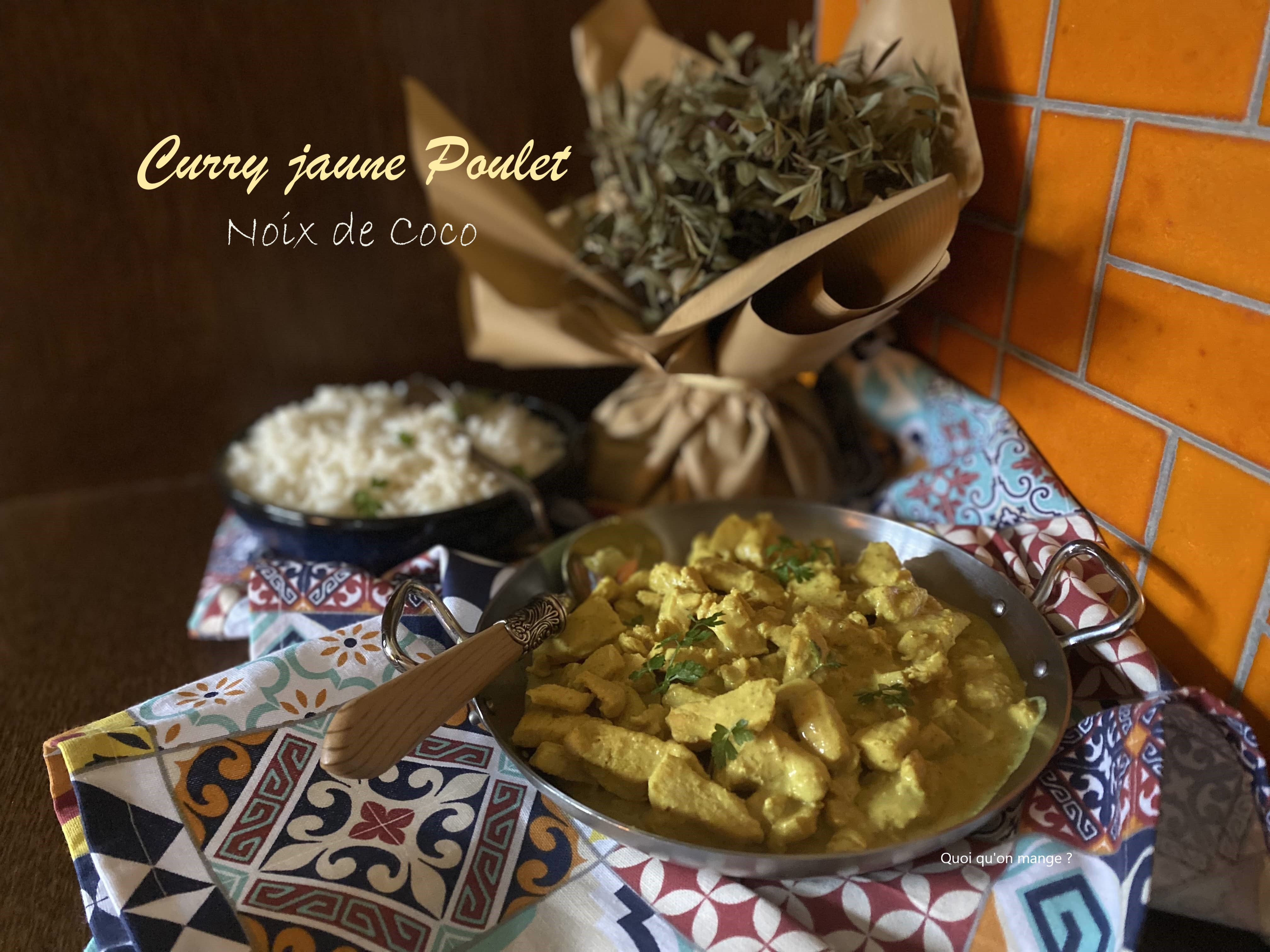 Curry jaune de poulet au lait de coco