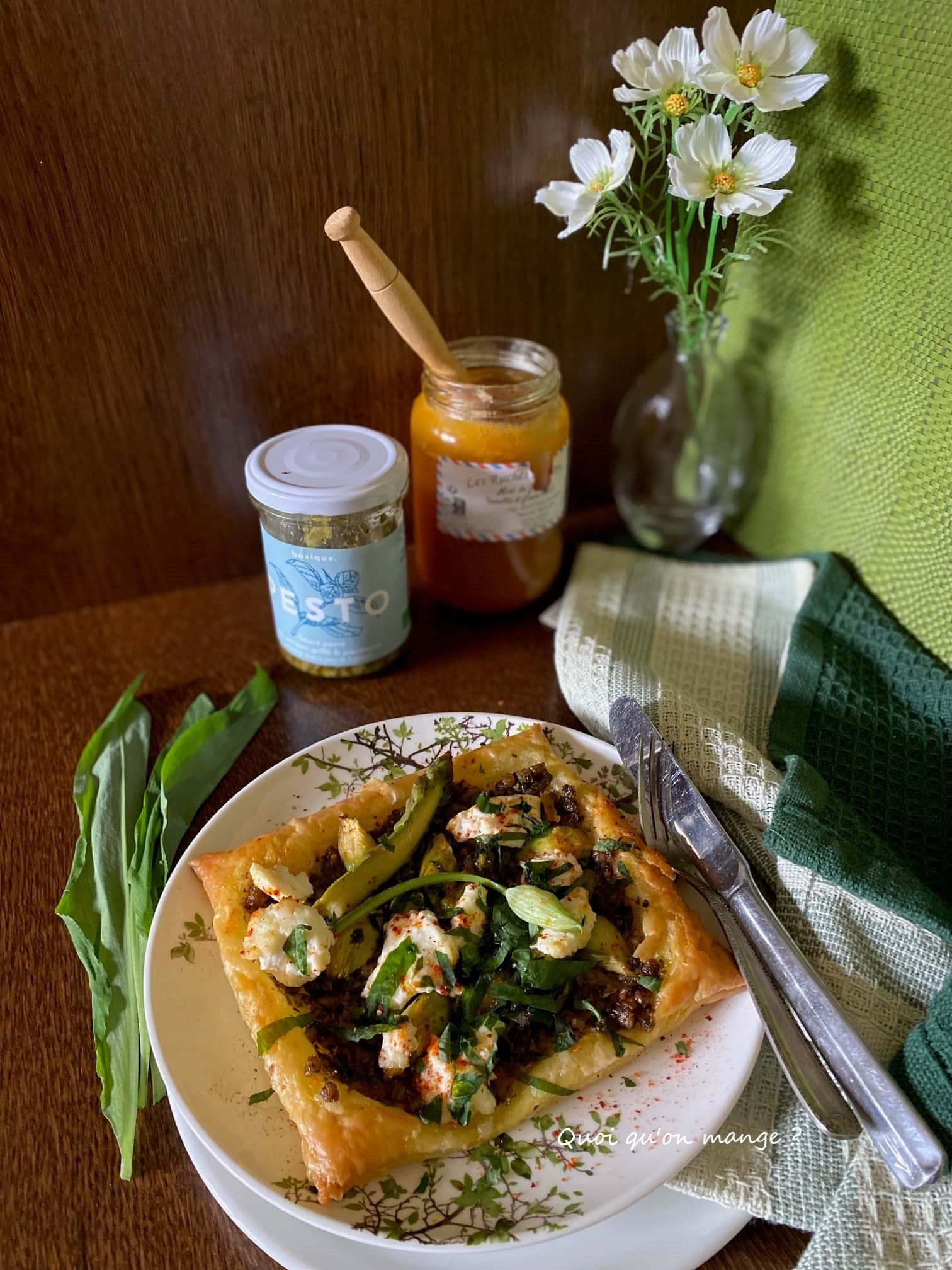 Tartelette à la Brousse – Ail des Ours et Asperges Vertes