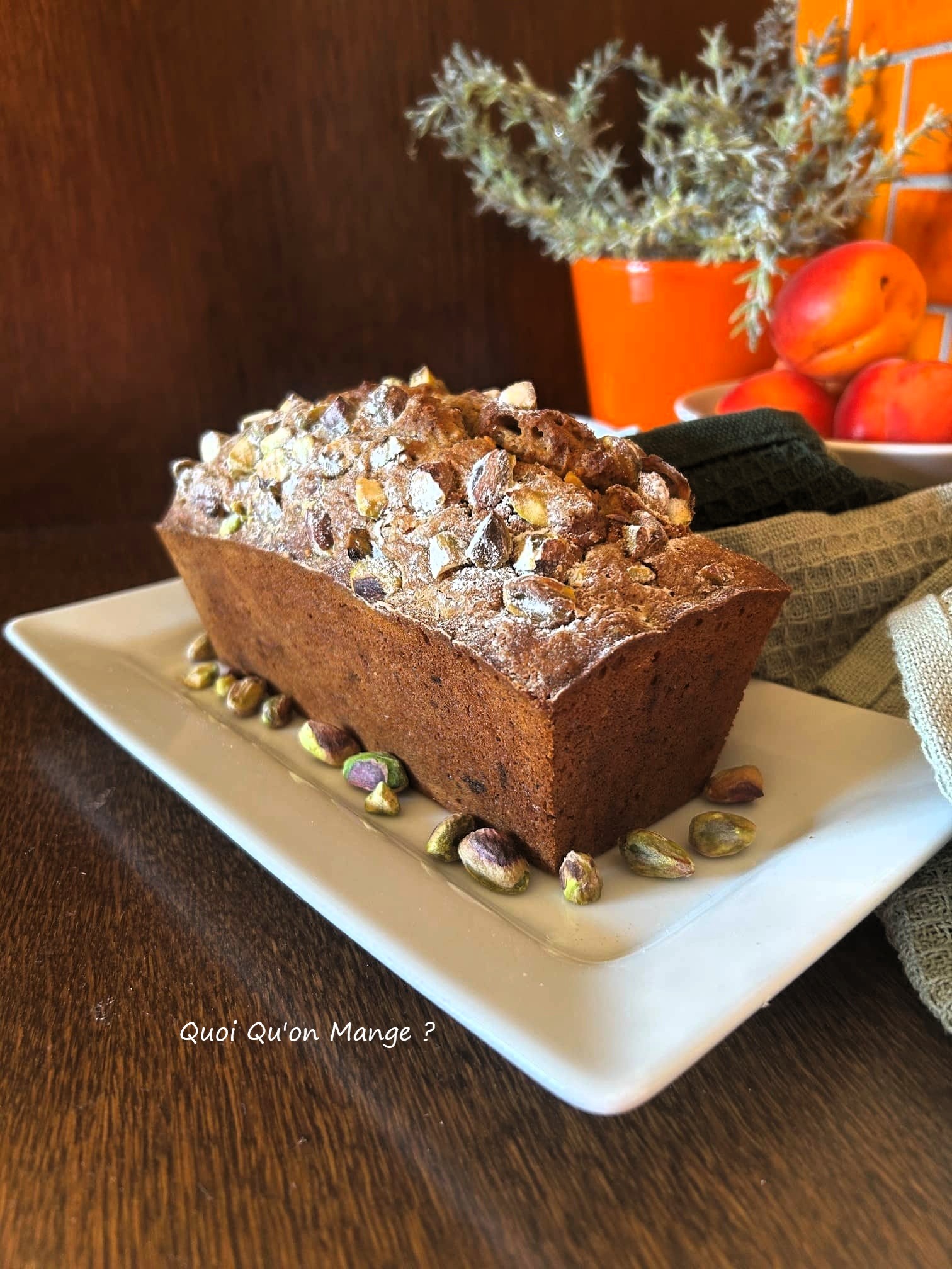 Cake Abricots, Dattes et Pistaches