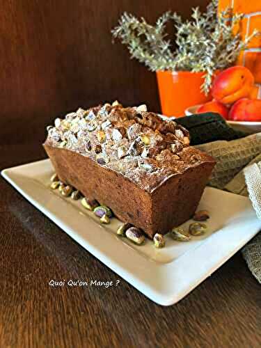 Cake Abricots, Dattes et Pistaches