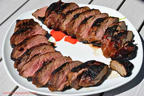 Magrets de canard marinés au barbecue