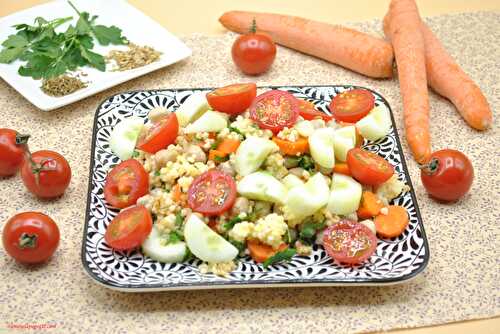 Salade de perles de blé et légumes