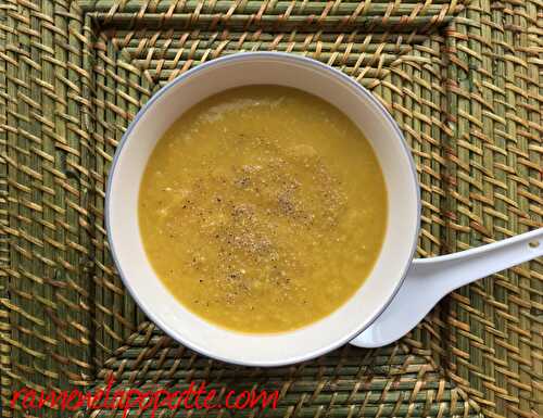 Soupe de petits pois courgettes carottes