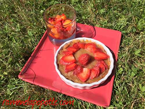 Tartelettes spéculoos, rhubarbe, fraises