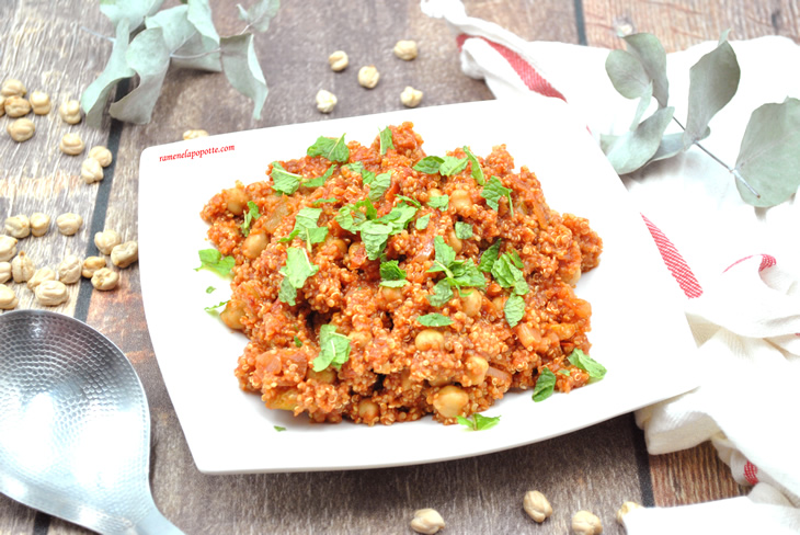 Quinoa pois chiches tomate