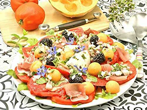 Salade tomate melon burrata jambon