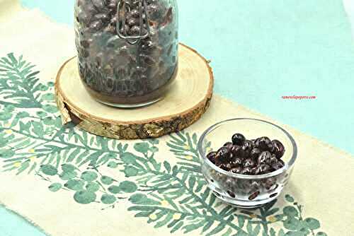 Olives noires marinées