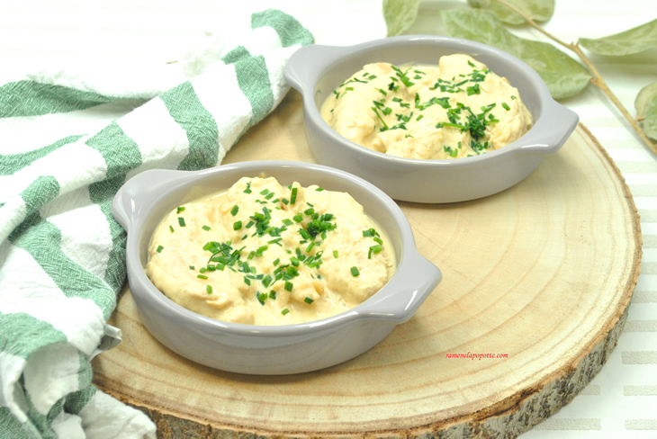 Cassolette poulet crème moutarde ciboulette